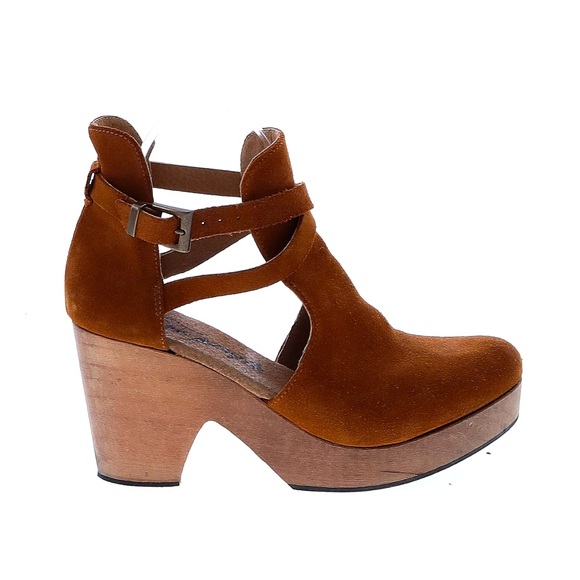 Free People Cedar Clogs 8.5 - Picture 2 of 9